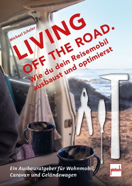 LIVING OFF THE ROAD, Buchcover