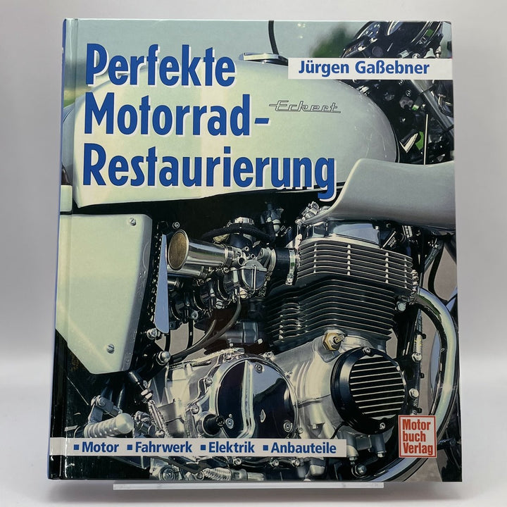 Perfekte Motorrad-Restaurierung